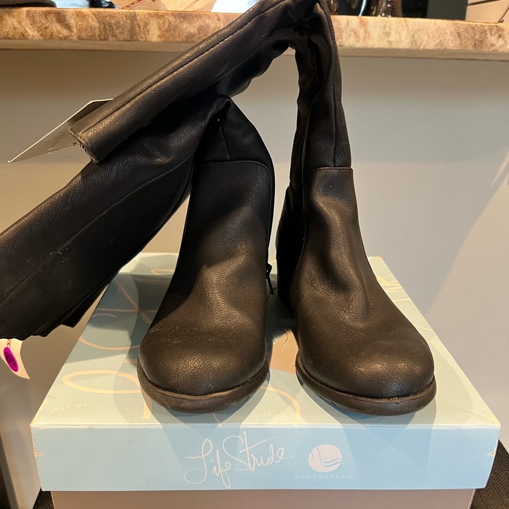 NWT LifeStride Boots Wide Calf 8.5